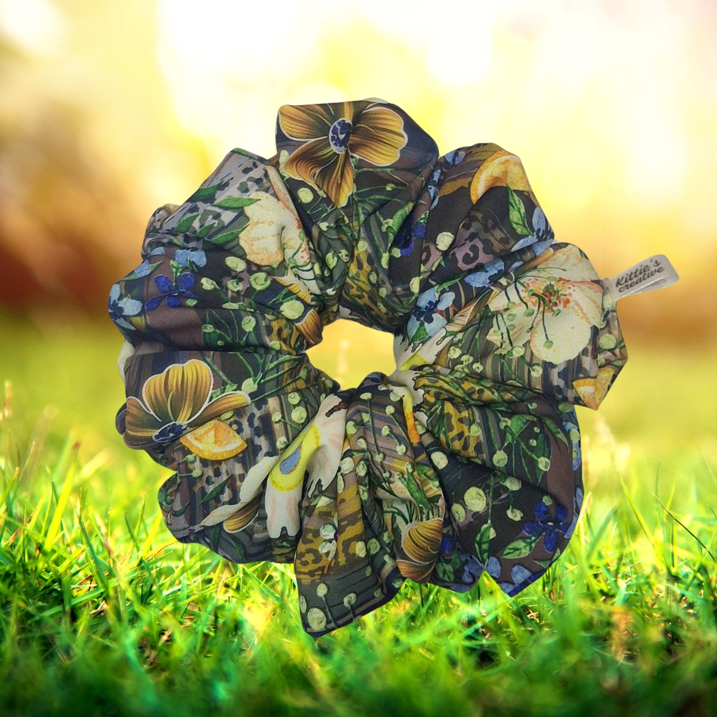 XL 'Lemon Bloom' Scrunchie